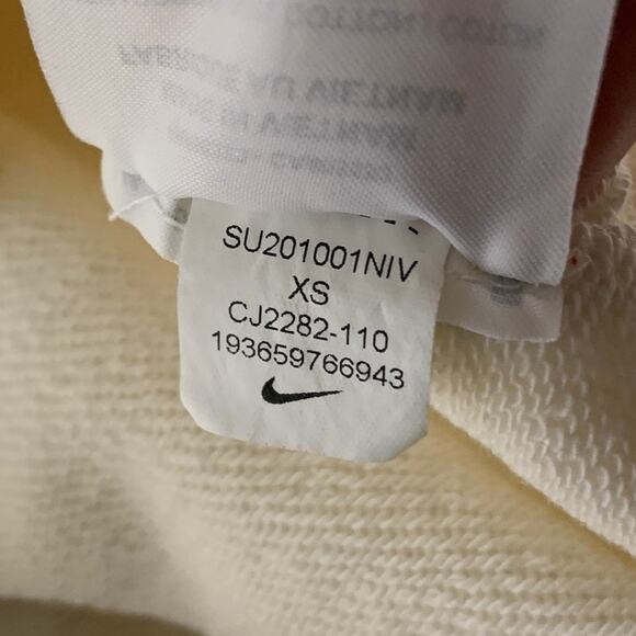 Nike Sportswear XS Womens Ivory Icon Clash Fleece Crew Sweatshirt Streetwear - Picture 10 of 10